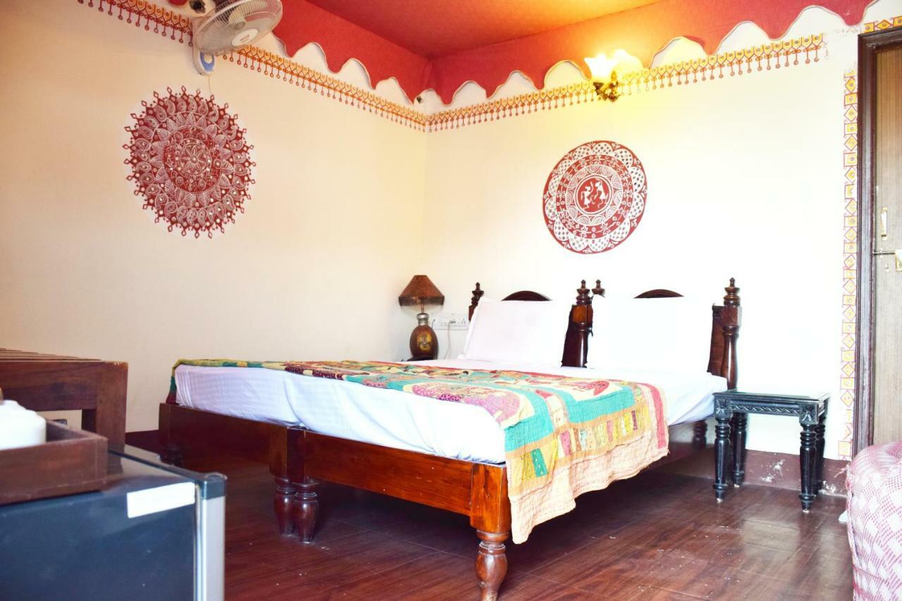 Hotel Kurabar Kothi Udaipur Exterior foto