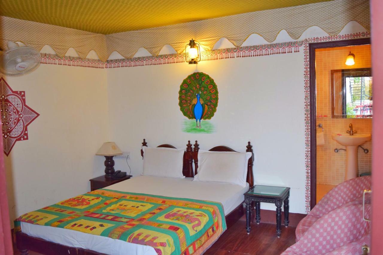 Hotel Kurabar Kothi Udaipur Exterior foto